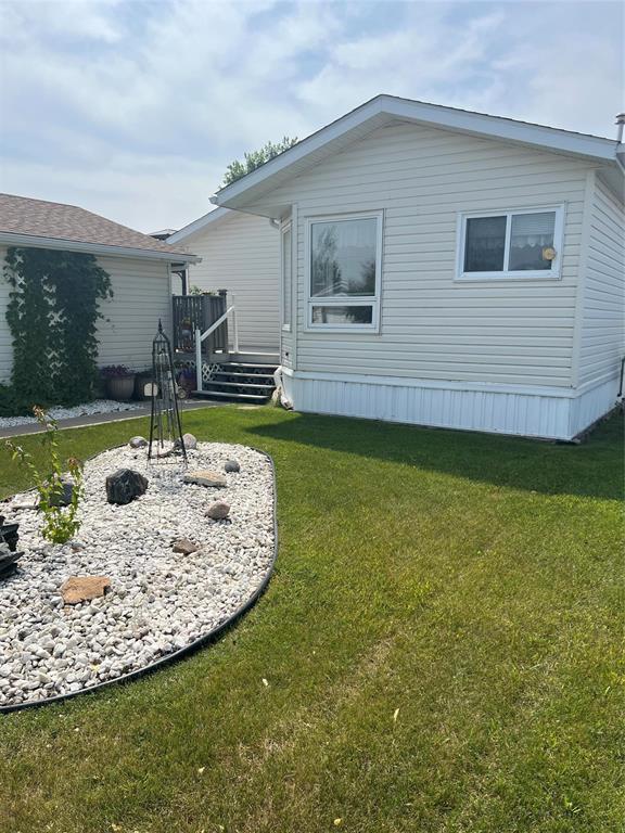 












9 Goldfinch Crescent

,
Brandon,




Manitoba
R7A1B2

