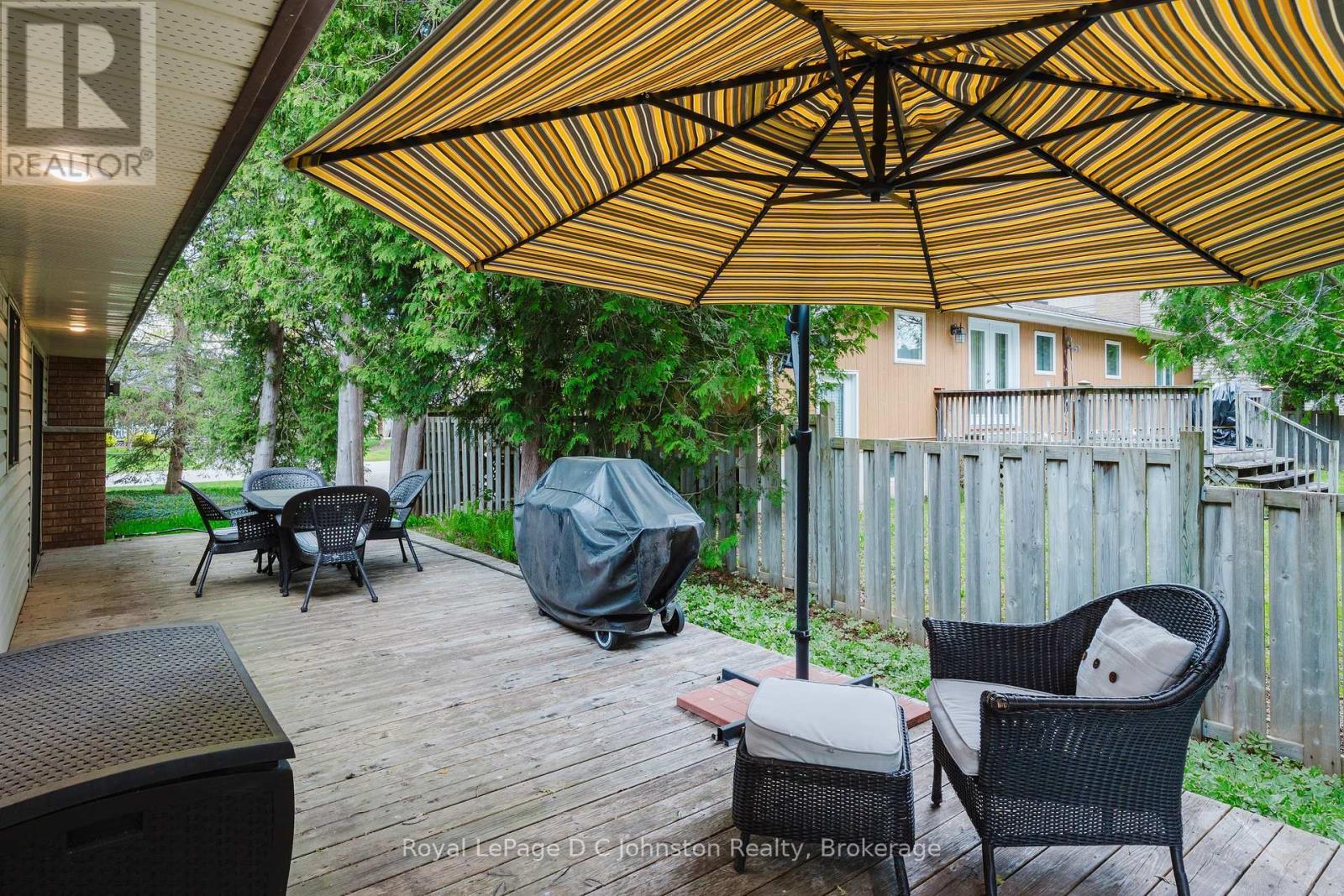 












30 CEDAR BUSH DRIVE

,
Saugeen Shores,




Ontario
N0H2L0

