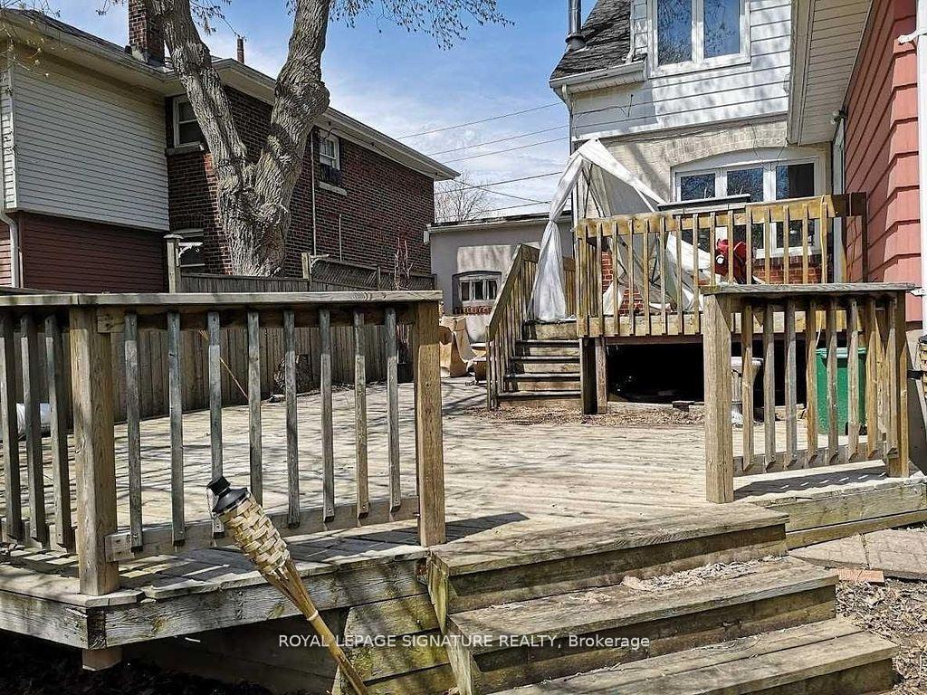 









53


Johnston

Avenue,
Toronto,




ON
M2N 1G9

