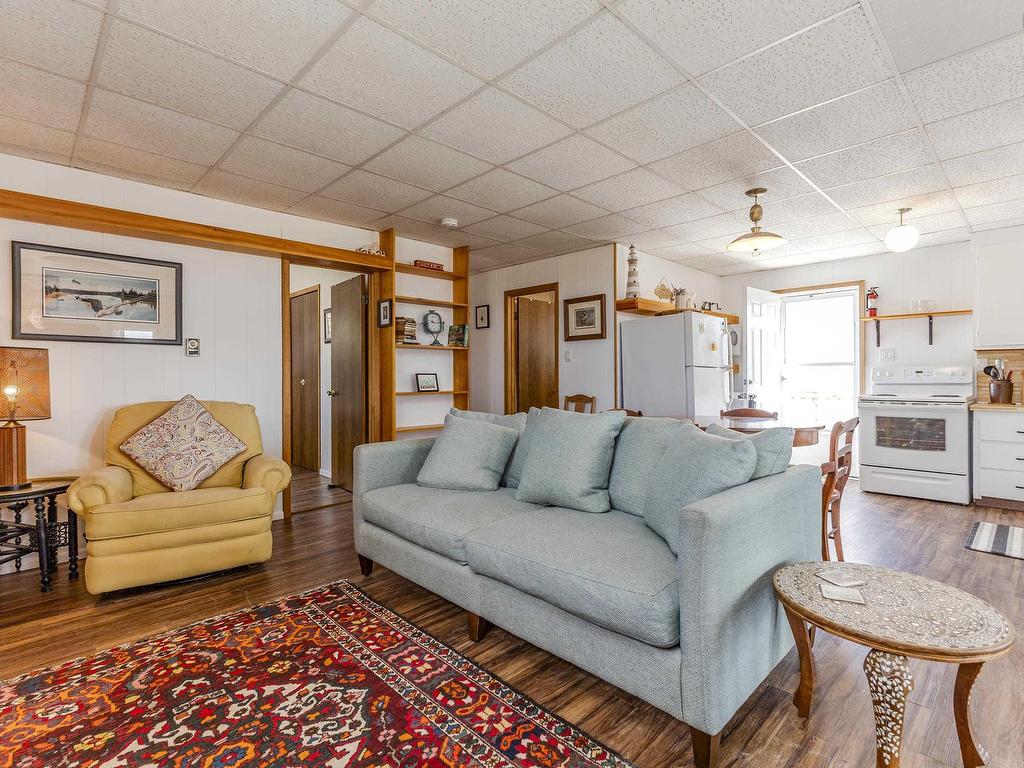 












46 Sunset Drive

,
Caribou Island,




NS
B0K 1H0

