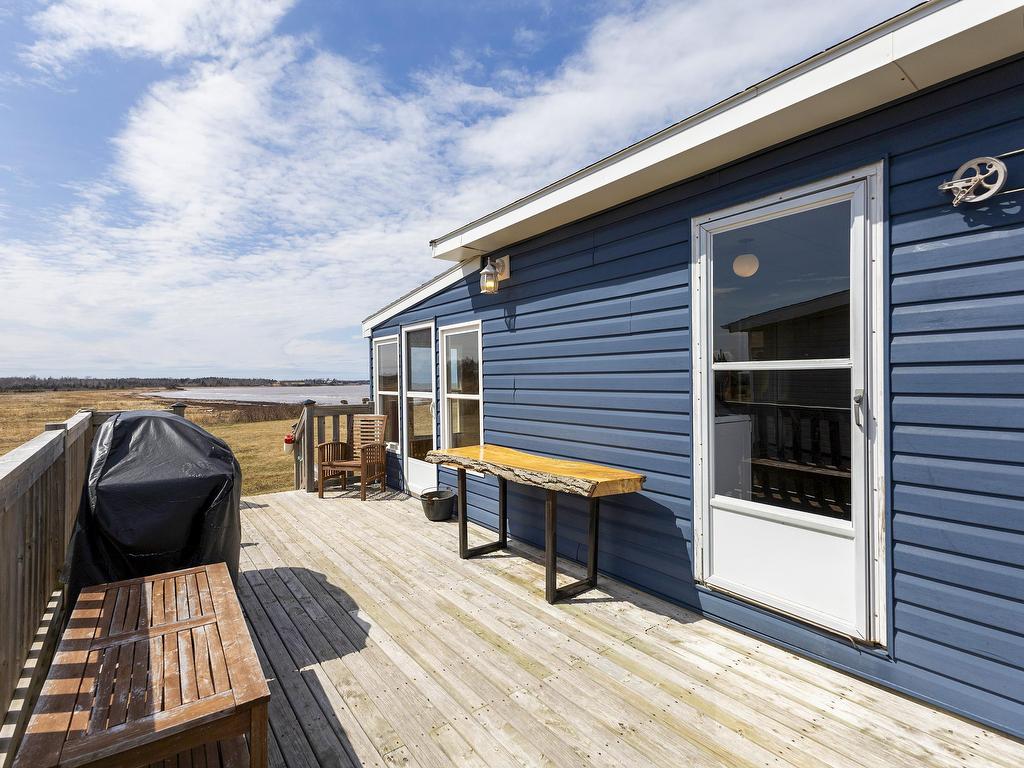












46 Sunset Drive

,
Caribou Island,




NS
B0K 1H0

