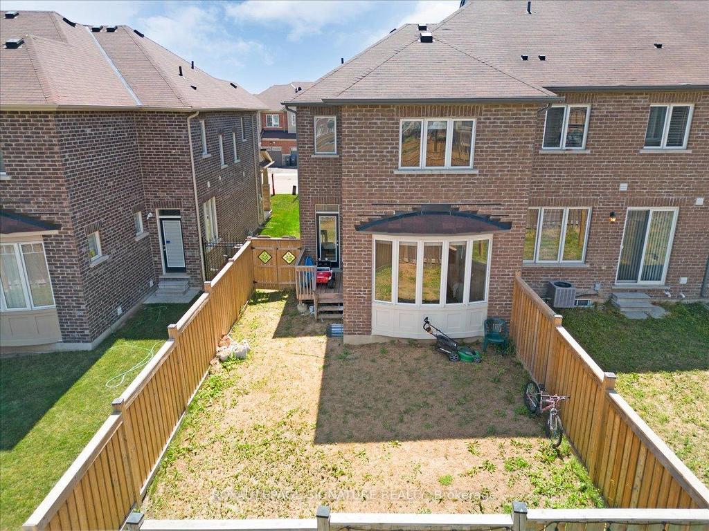 









71


Phyllis

Drive,
Caledon,




ON
L7C 4E2

