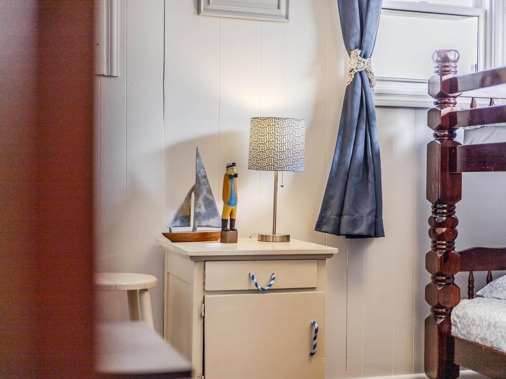 












46 Sunset Drive

,
Caribou Island,







NS
B0K 1H0


