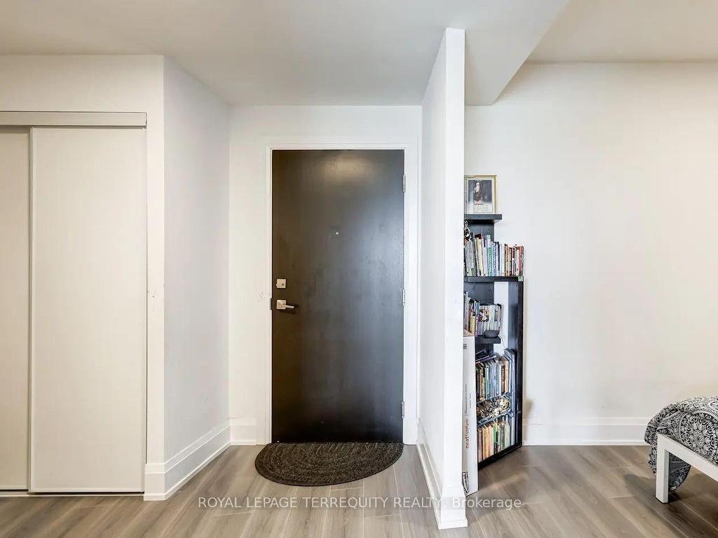 









20


Brin

Drive, 805,
Toronto,




ON
M8X 0B2

