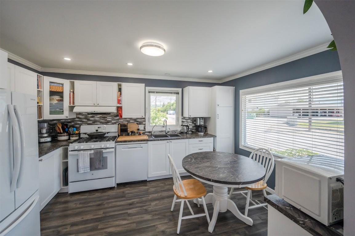 









6018


Maple

Drive,
Osoyoos,




BC
V0H 1V3

