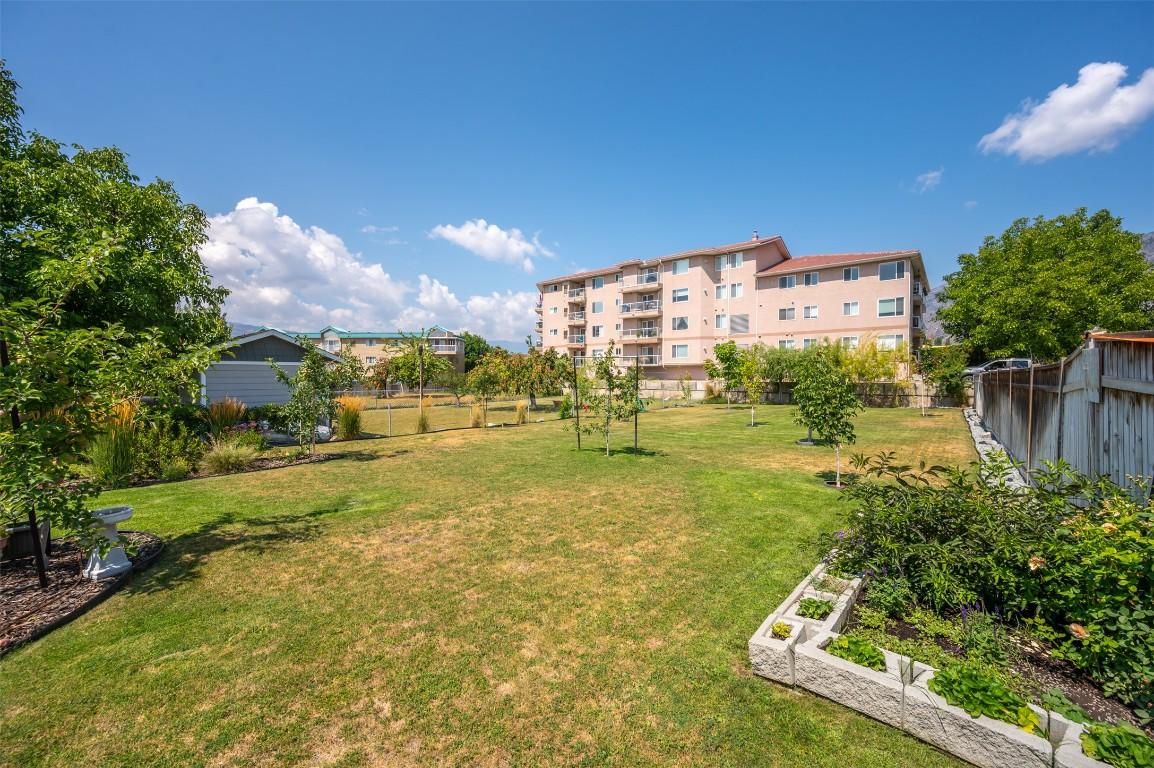 









6018


Maple

Drive,
Osoyoos,




BC
V0H 1V3

