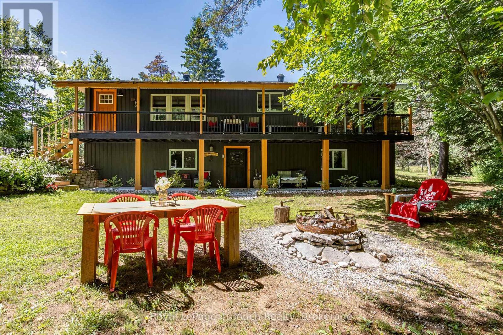 












7189 93 HIGHWAY

,
Tay,




Ontario
L0K2E0

