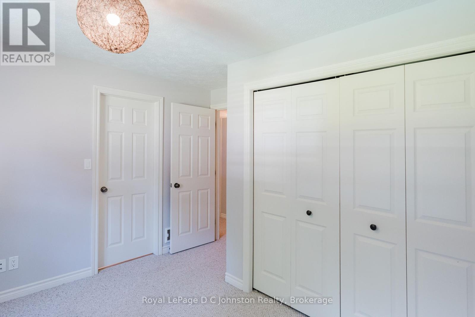 












497 BUCKBY LANE

,
Saugeen Shores,




Ontario
N0H2C1

