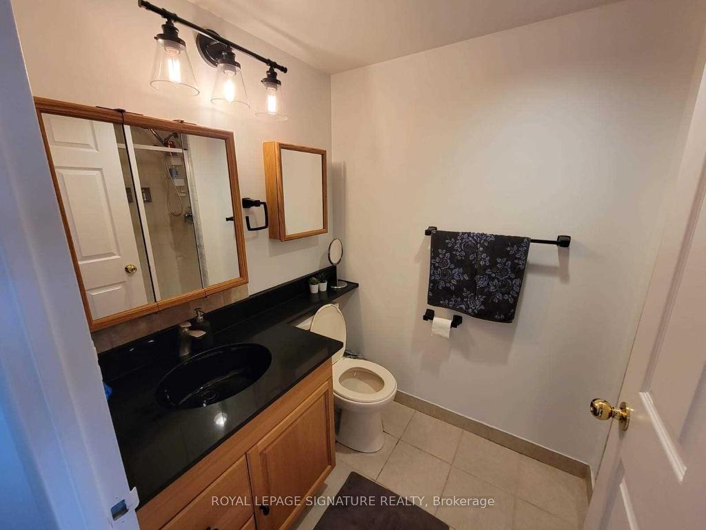 









265


Enfield

Place, 307,
Mississauga,




ON
L5B 3Y7

