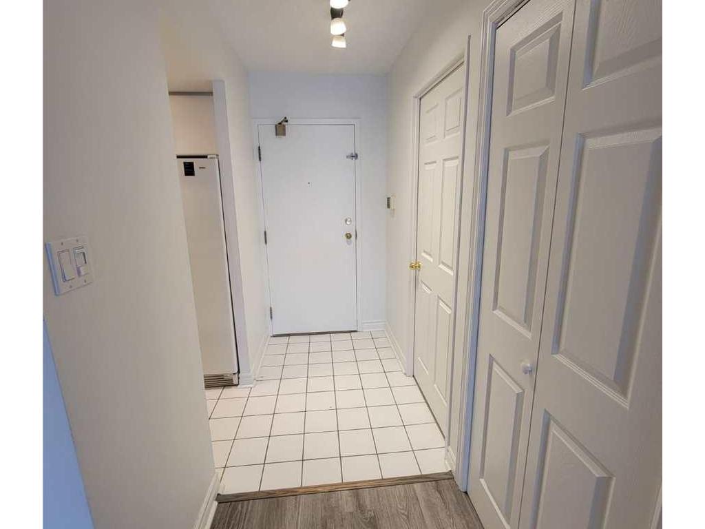 









265


Enfield

Place, 307,
Mississauga,




ON
L5B 3Y7

