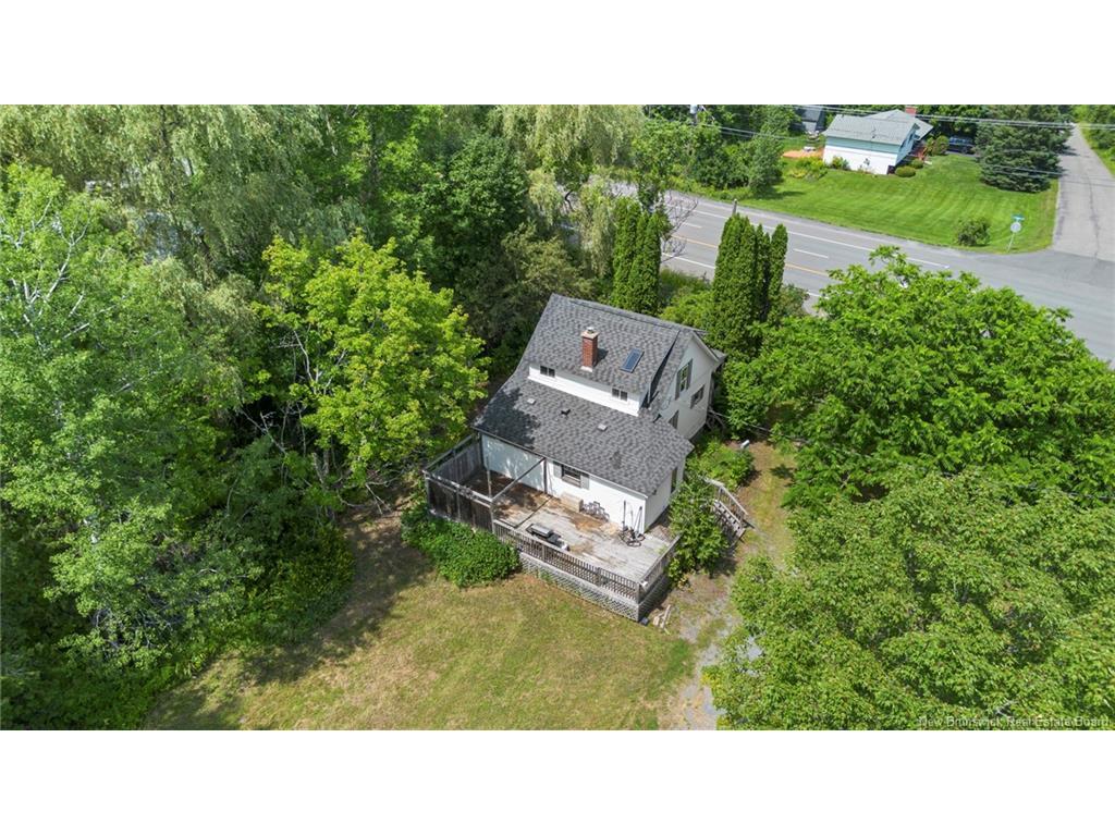 









3212


Woodstock

RD,
Fredericton,




NB
E3E 1A4

