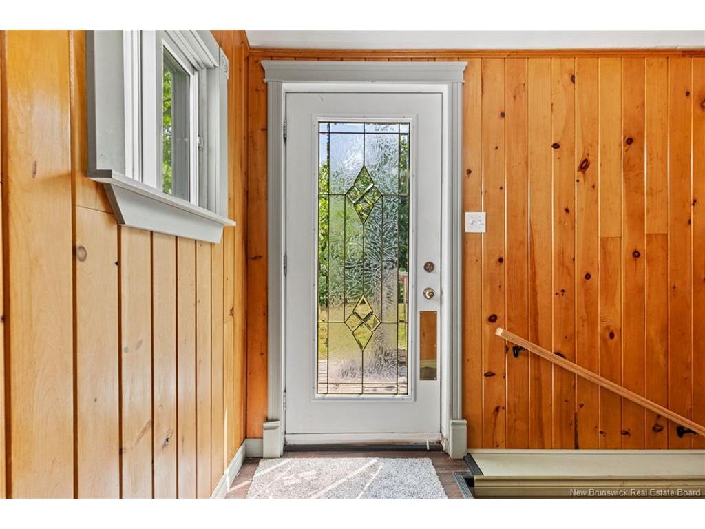 









3212


Woodstock

RD,
Fredericton,




NB
E3E 1A4

