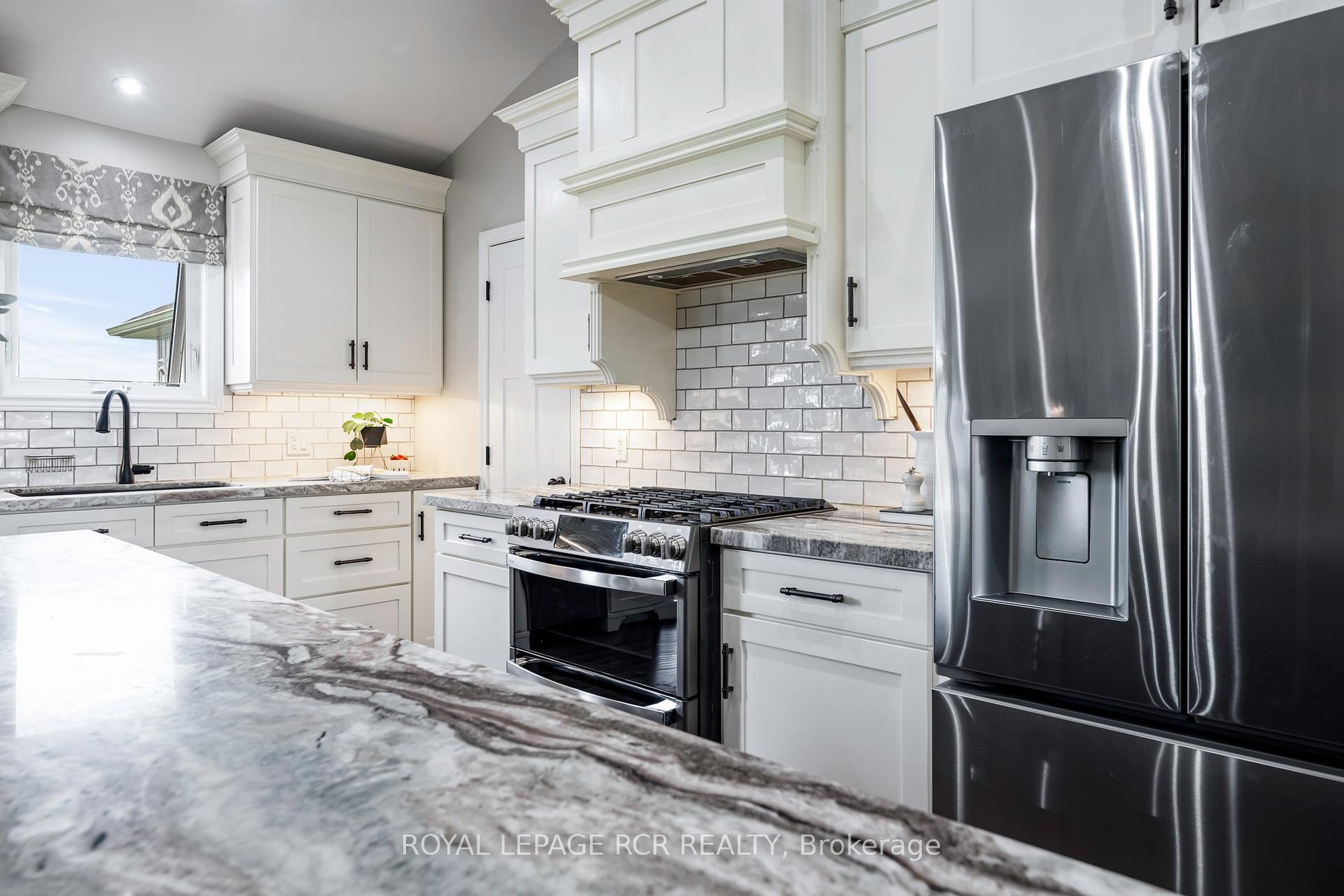 









485201


30th

Side Road,
Amaranth,




ON
L9V 1N7

