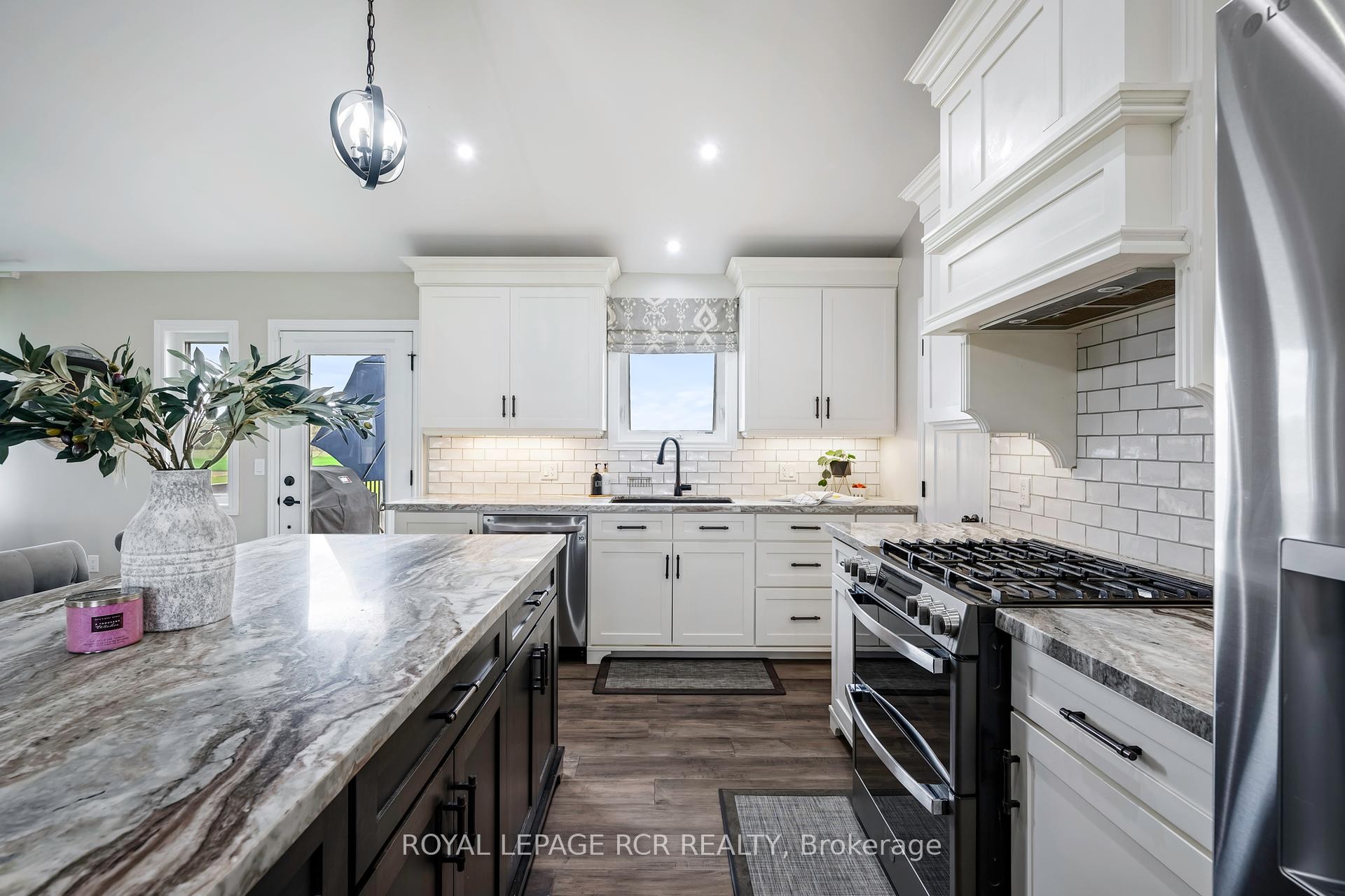 









485201


30th

Side Road,
Amaranth,




ON
L9V 1N7

