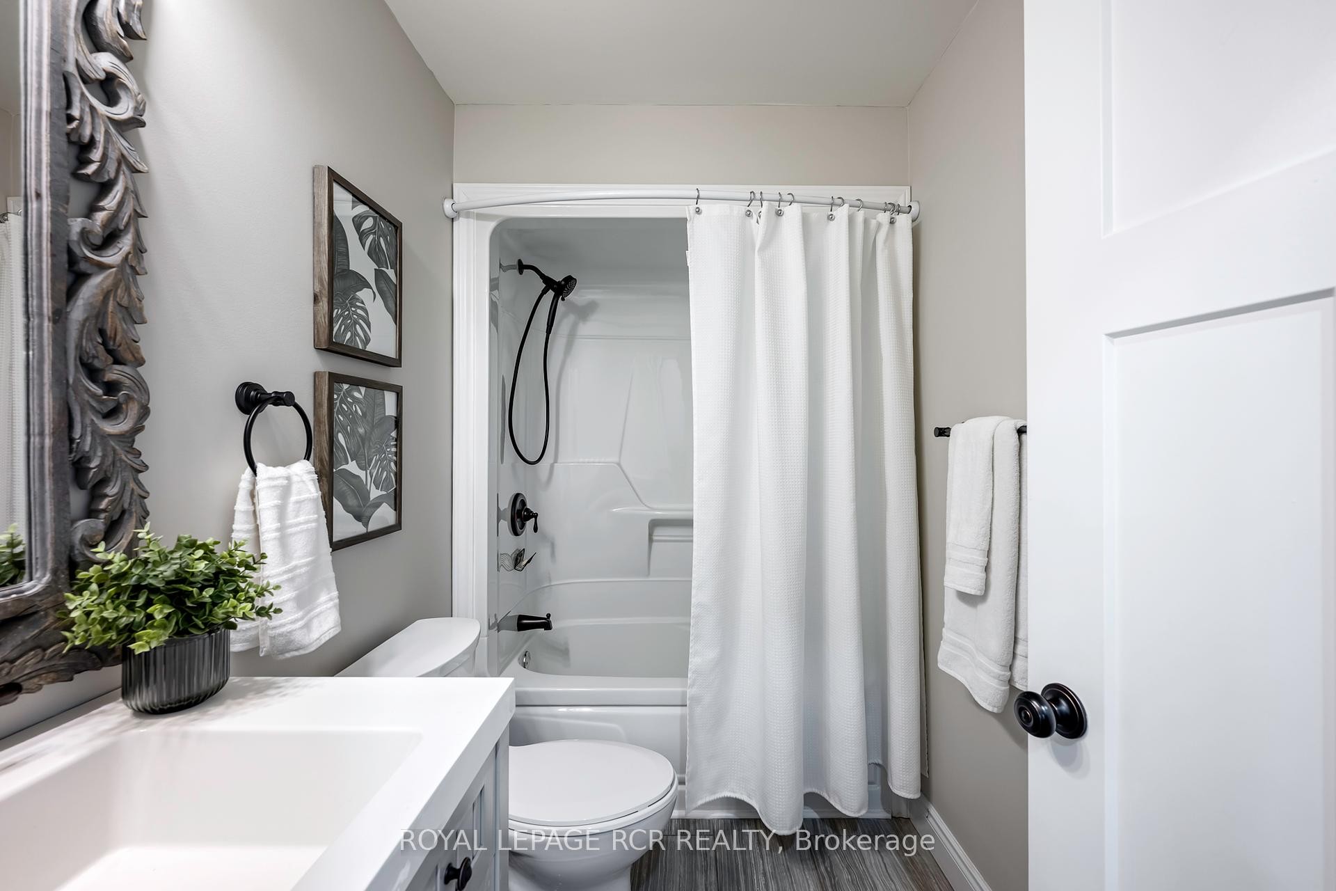 









485201


30th

Side Road,
Amaranth,




ON
L9V 1N7

