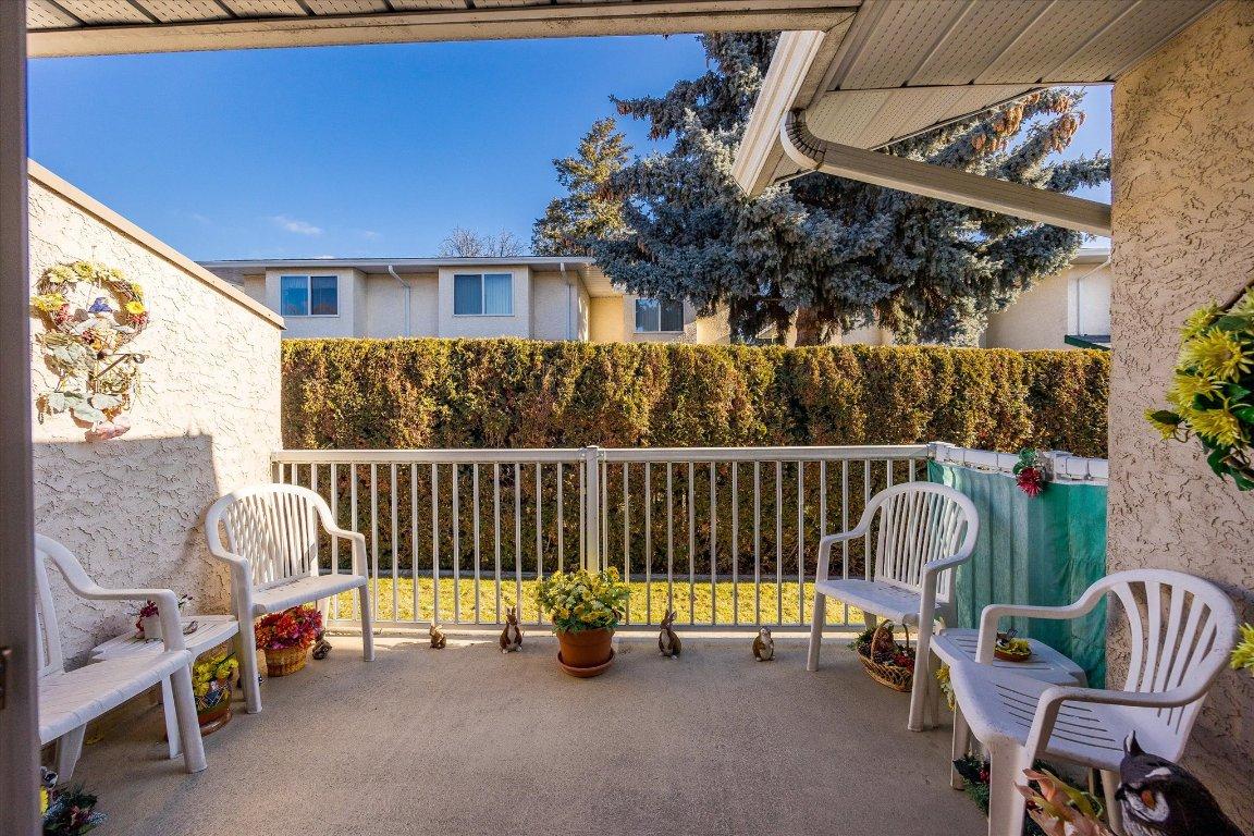 









1209


Brookside

Avenue, 5,
Kelowna,




BC
V1Y 5T5

