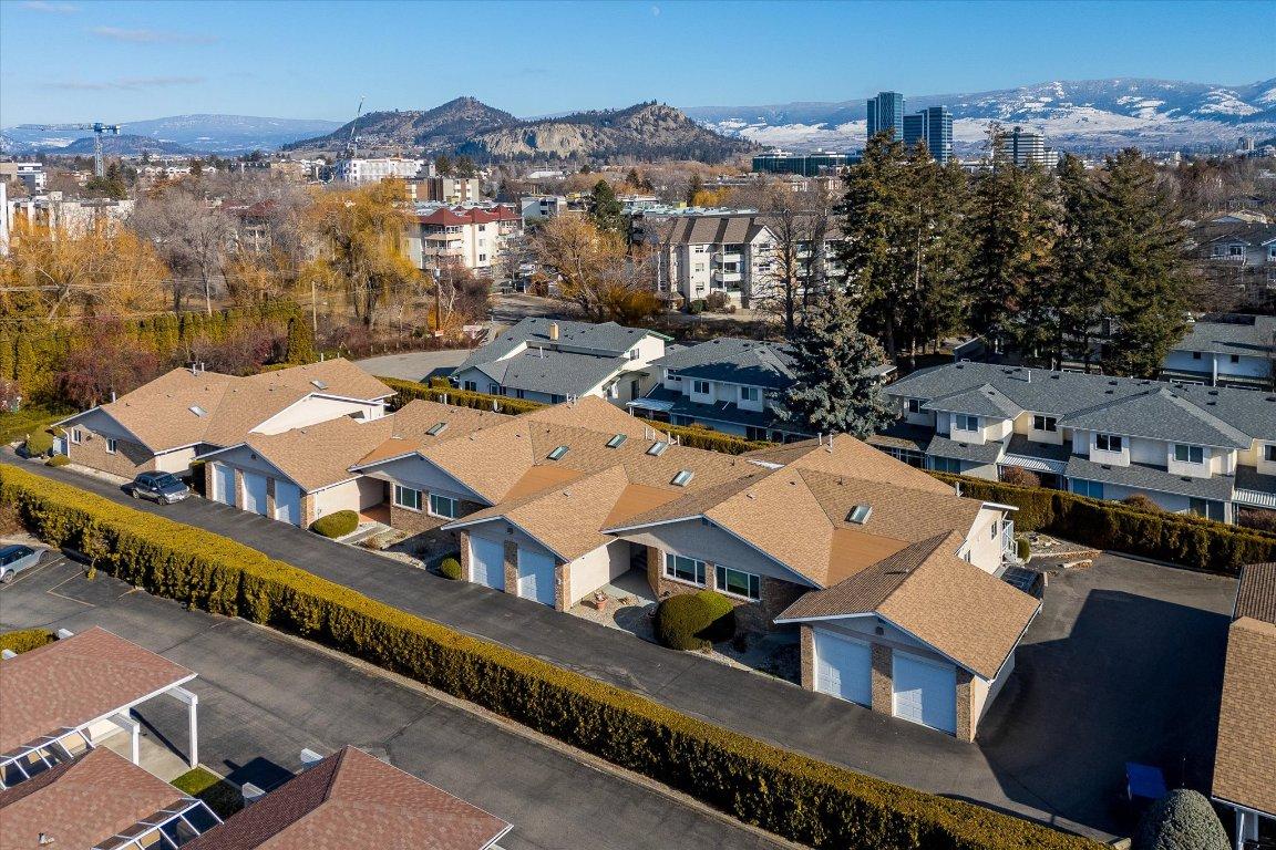 









1209


Brookside

Avenue, 5,
Kelowna,




BC
V1Y 5T5

