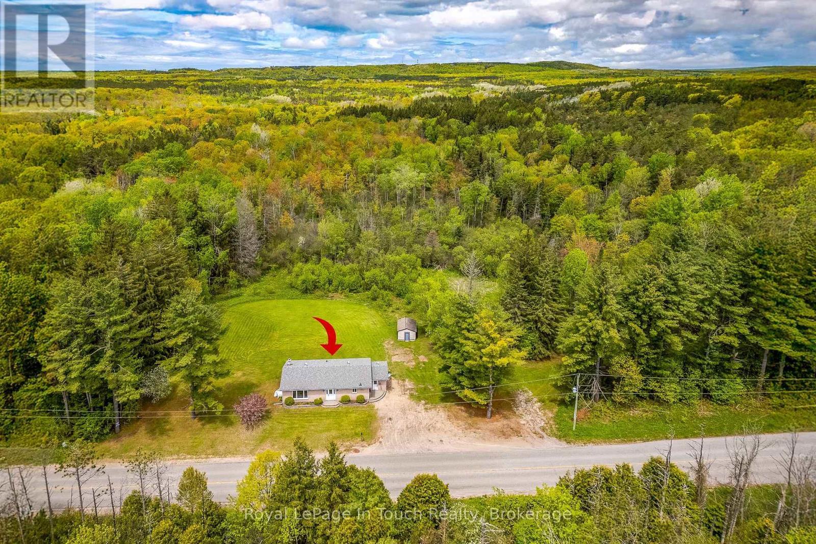 












284 CONCESSION 12 ROAD E

,
Tiny,




Ontario
L0L2J0

