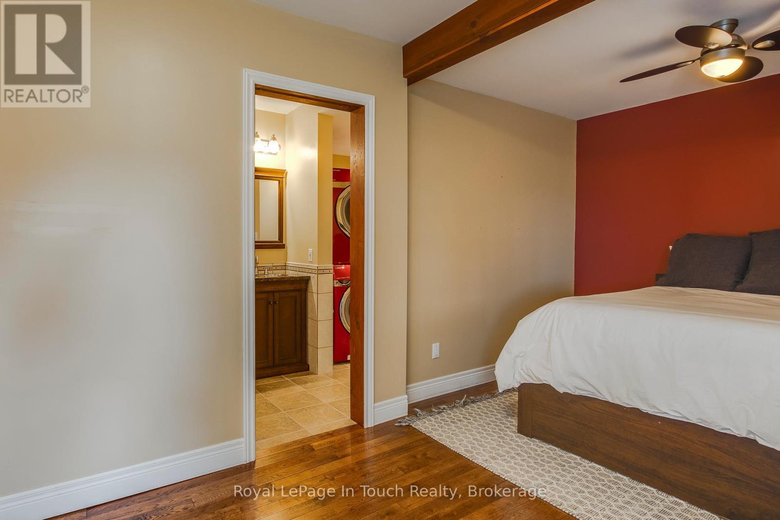 












113 CONCESSION 17 ROAD W

,
Tiny,




Ontario
L9M0P4

