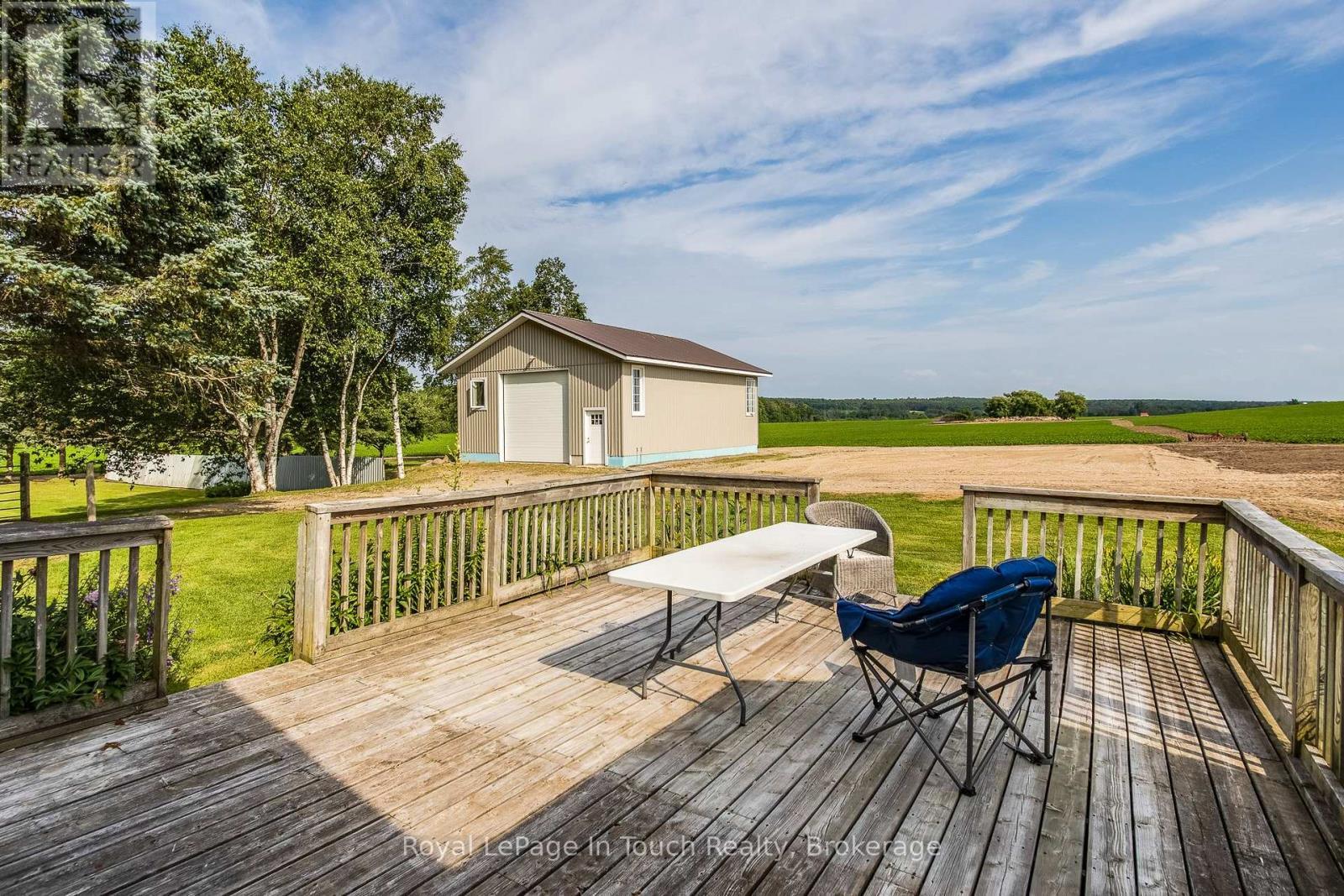 












113 CONCESSION 17 ROAD W

,
Tiny,




Ontario
L9M0P4

