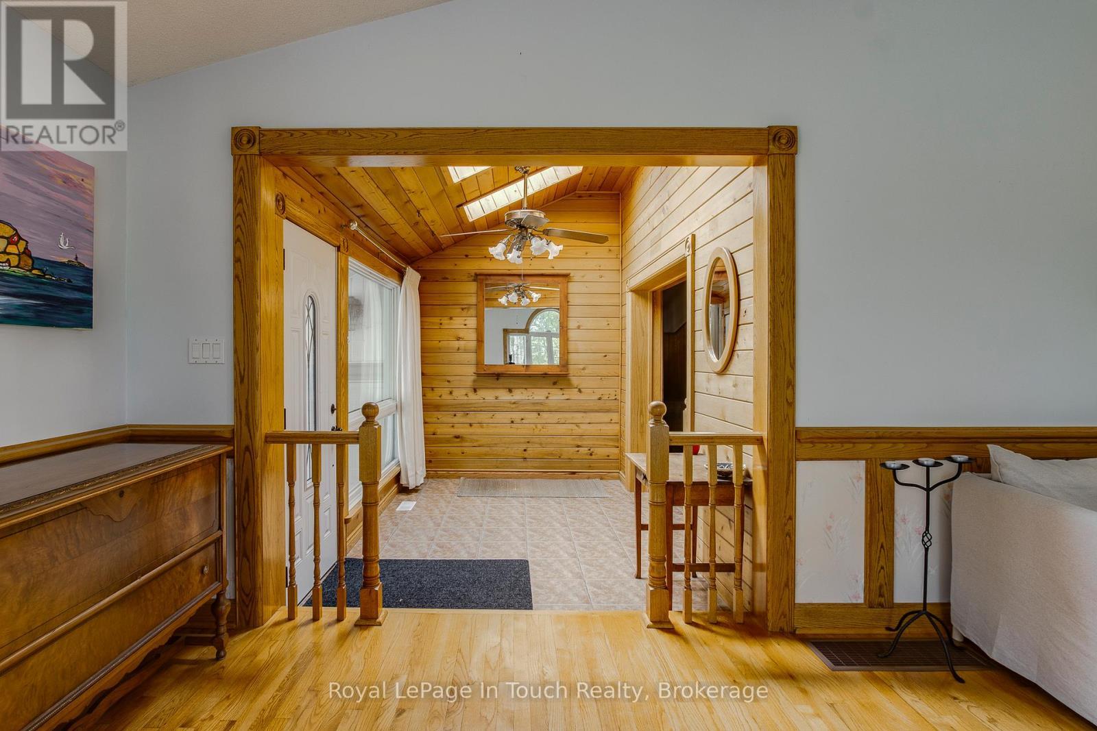 












113 CONCESSION 17 ROAD W

,
Tiny,




Ontario
L9M0P4

