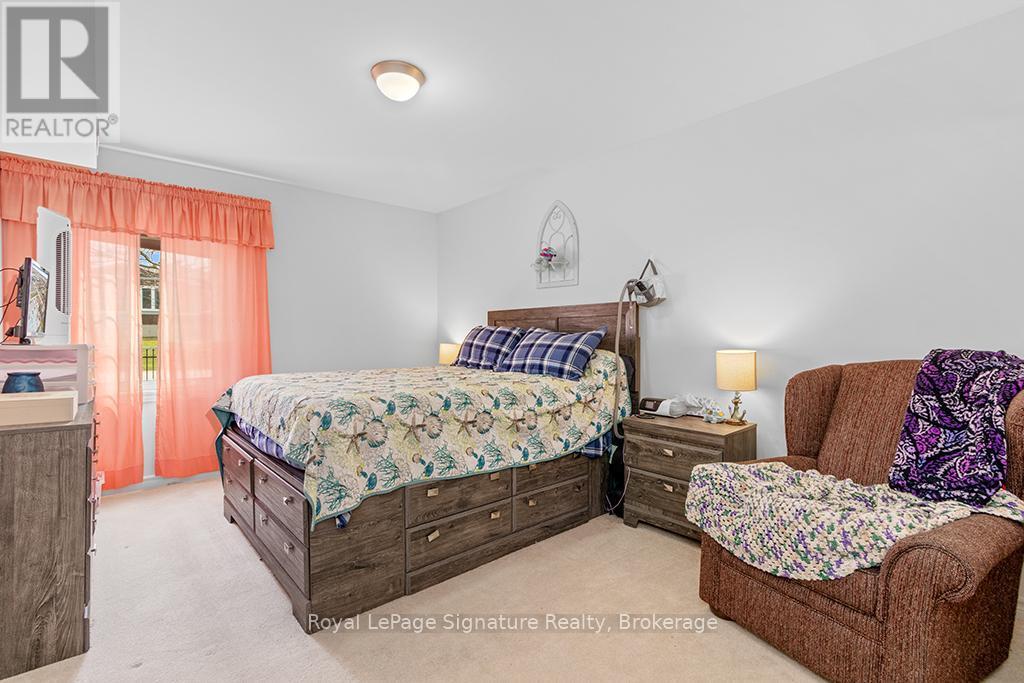 












106 - 1550 12TH AVENUE E

,
Owen Sound,




Ontario
N4K6Z3

