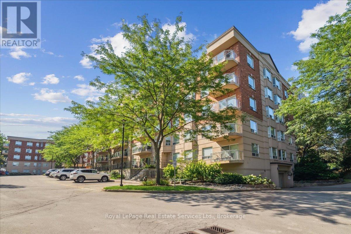 












405 - 5188 LAKESHORE ROAD

,
Burlington (Appleby),




Ontario
L7L6P4

