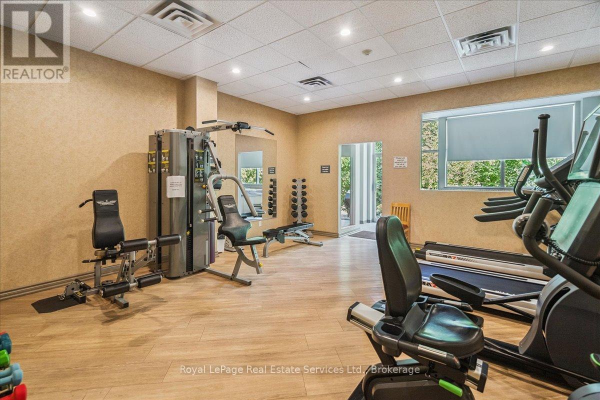 












405 - 5188 LAKESHORE ROAD

,
Burlington (Appleby),




Ontario
L7L6P4

