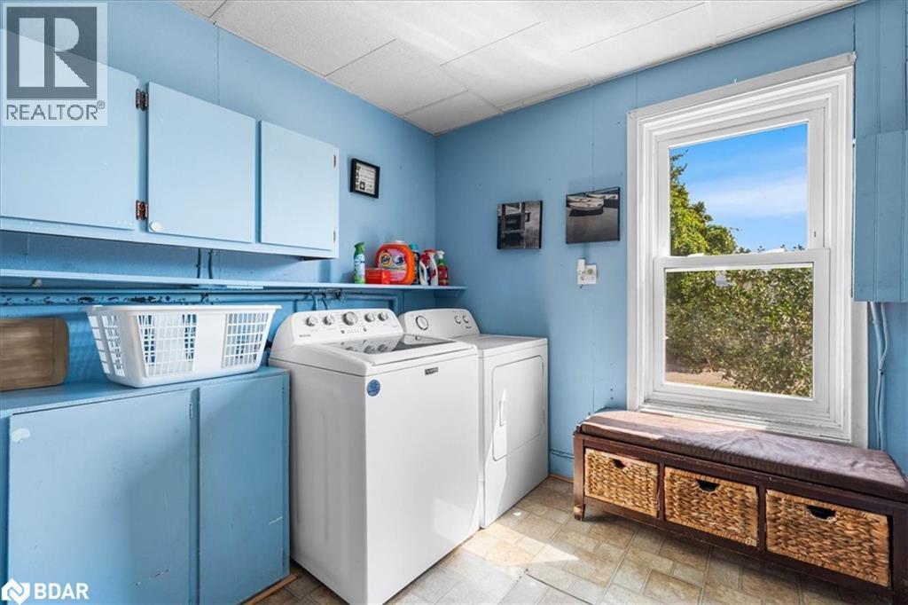 












1436 COUNTY ROAD 15

,
Prince Edward,




Ontario
K0K2T0

