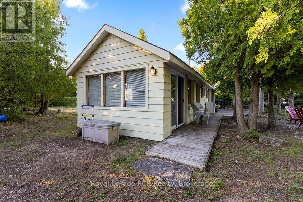 












403 EAGLE ROAD

,
Northern Bruce Peninsula,




Ontario
N0H2R0


