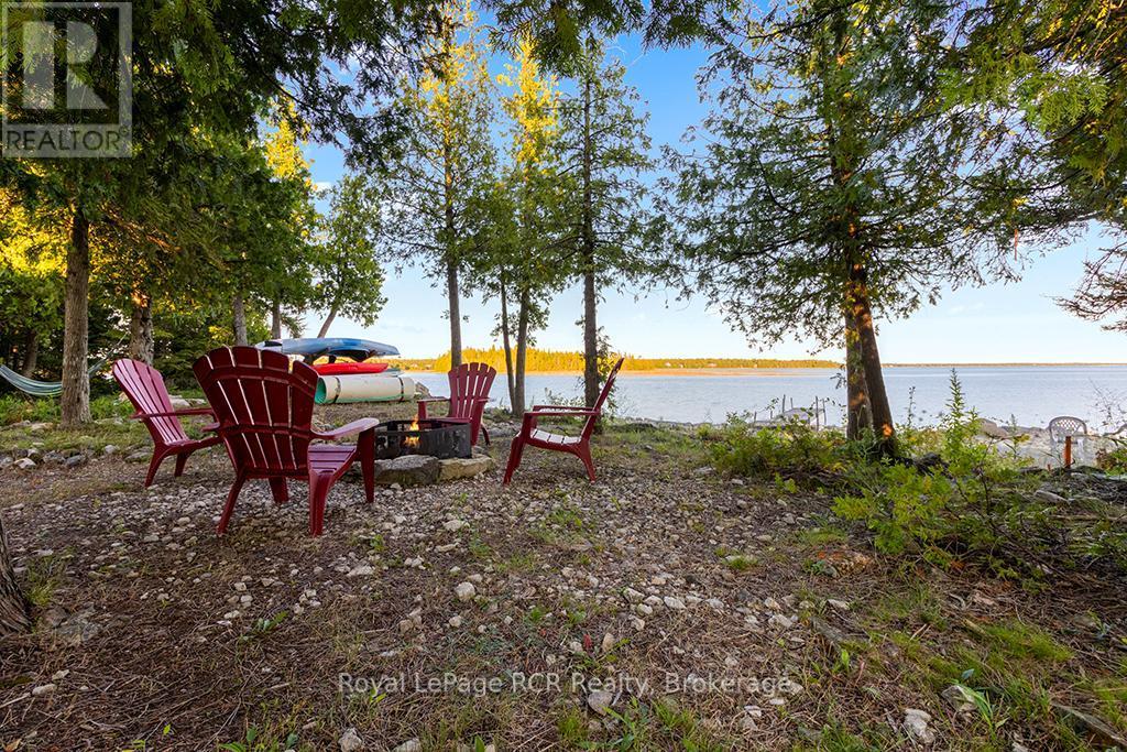 












403 EAGLE ROAD

,
Northern Bruce Peninsula,




Ontario
N0H2R0

