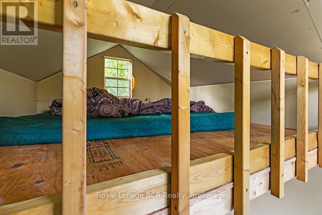 












403 EAGLE ROAD

,
Northern Bruce Peninsula,




Ontario
N0H2R0

