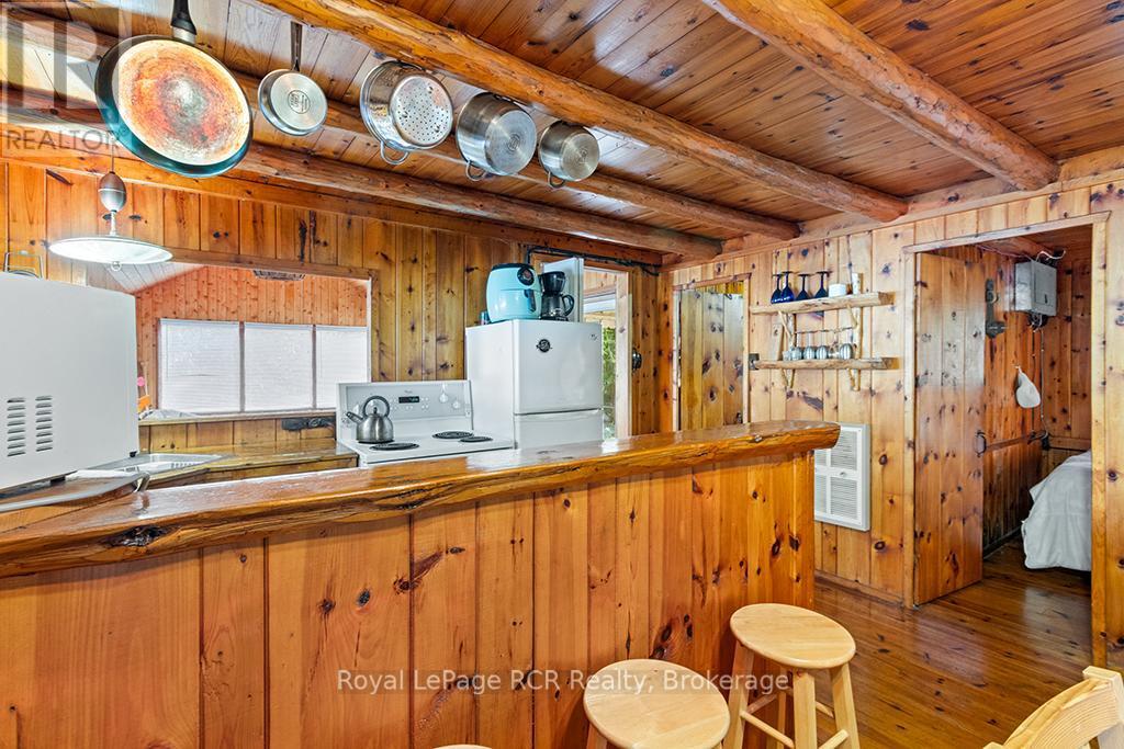 












403 EAGLE ROAD

,
Northern Bruce Peninsula,




Ontario
N0H2R0

