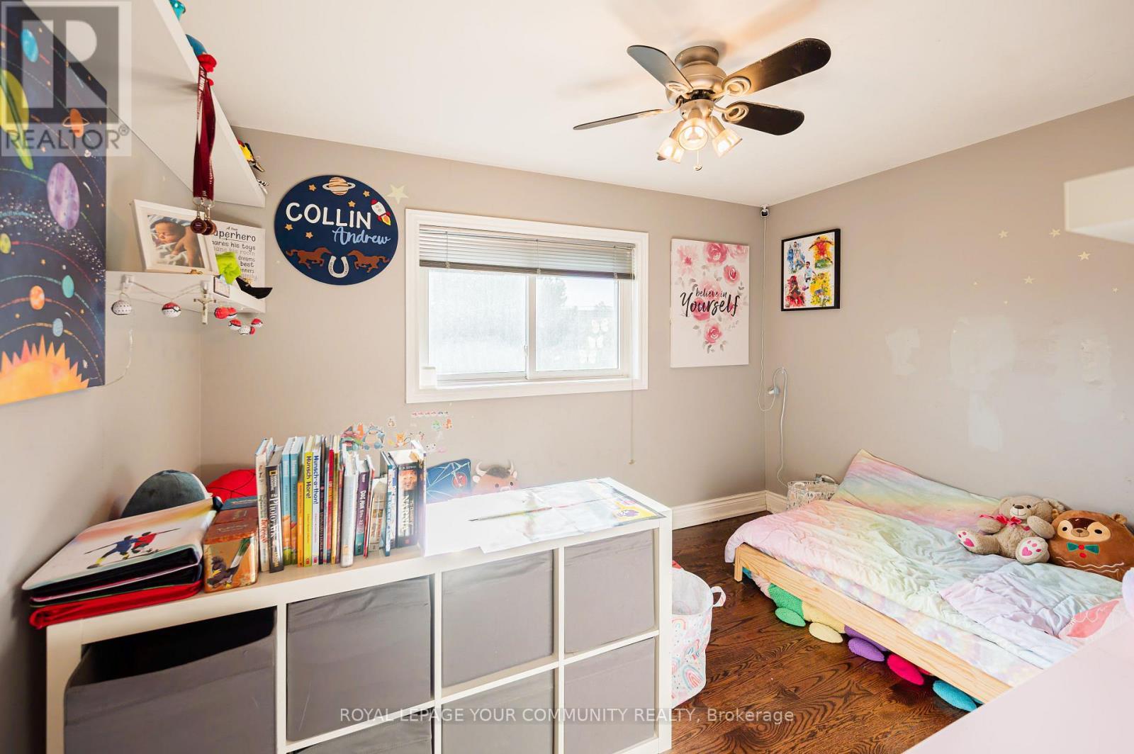 












122 BEAVER BEND CRESCENT

,
Toronto,




Ontario
M9B5S1

