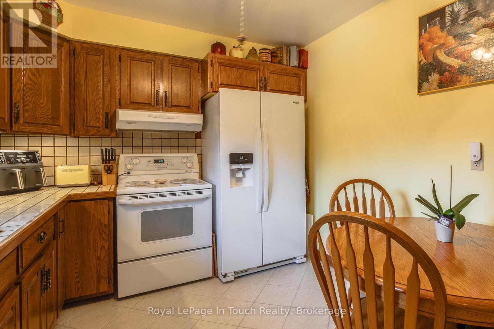 












682 CONCESSION 15 ROAD W

,
Tiny,




Ontario
L9M0H7


