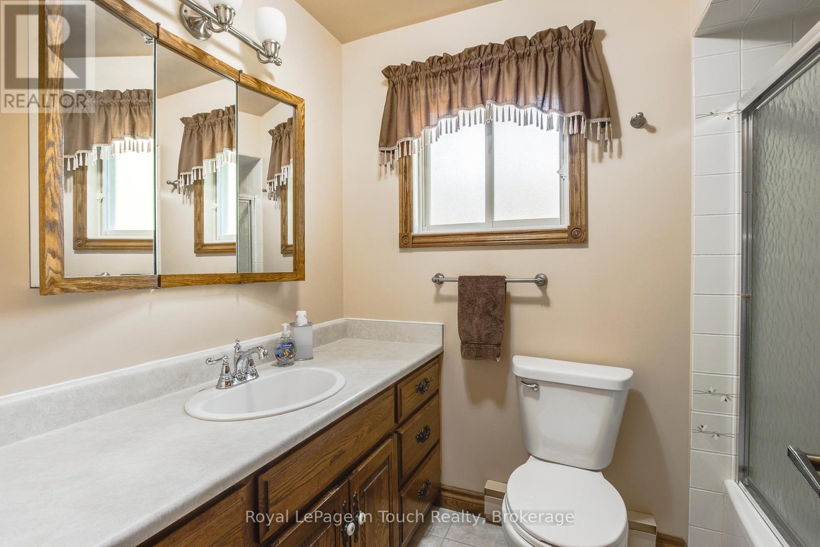 












682 CONCESSION 15 ROAD W

,
Tiny,




Ontario
L9M0H7

