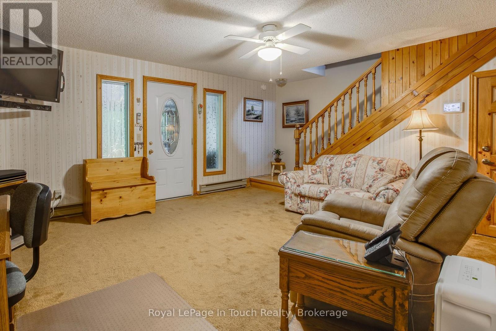 












682 CONCESSION 15 ROAD W

,
Tiny,




Ontario
L9M0H7

