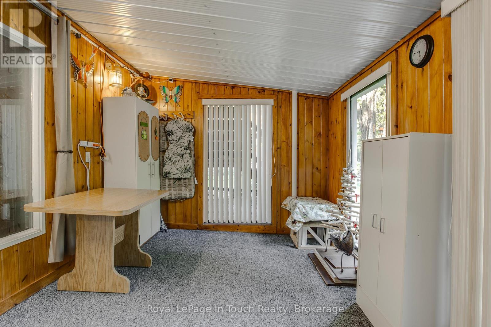 












682 CONCESSION 15 ROAD W

,
Tiny,




Ontario
L9M0H7

