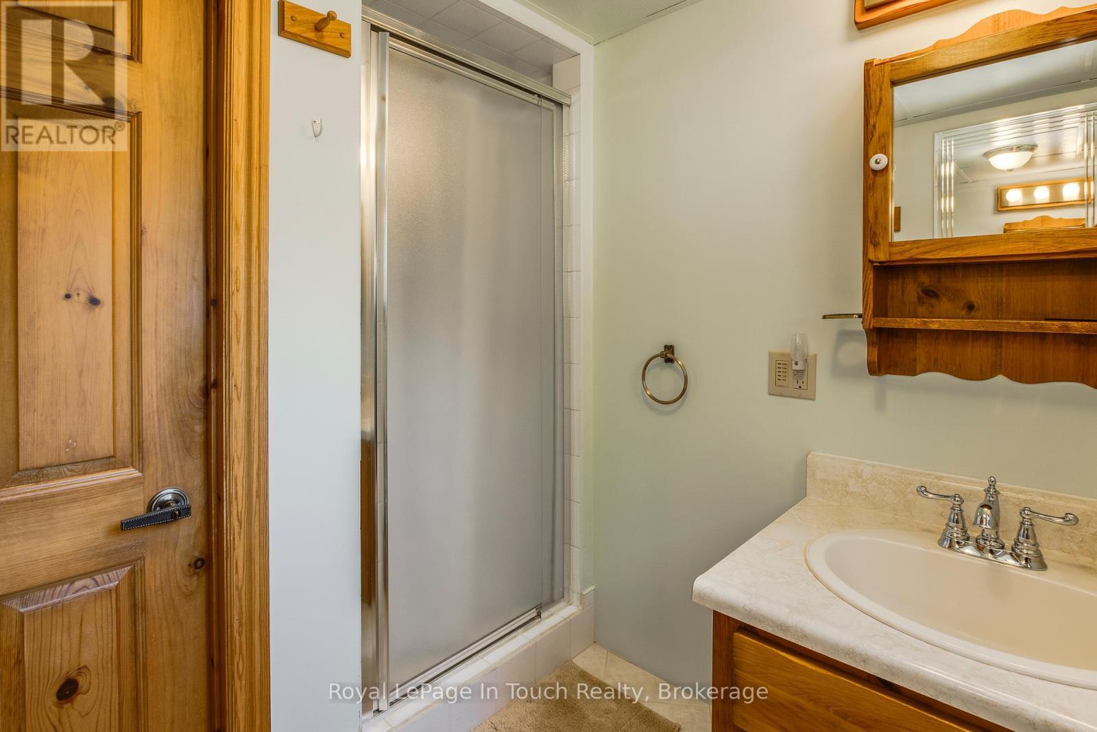 












682 CONCESSION 15 ROAD W

,
Tiny,




Ontario
L9M0H7

