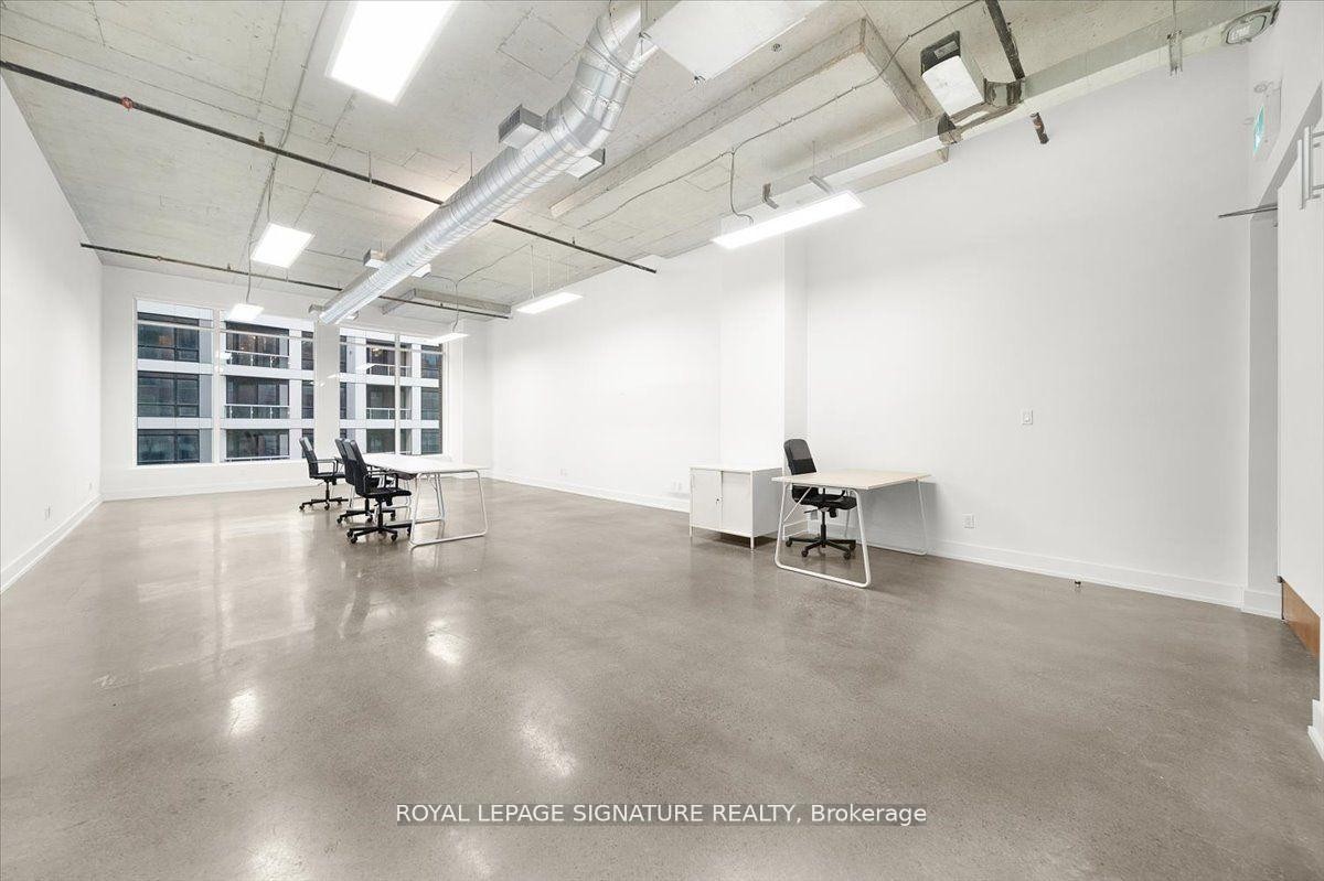 









130


Queens

Quay East, 615,
Toronto,




ON
M5A 0P6

