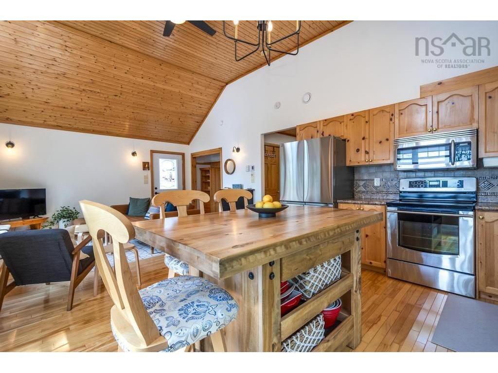 












74 Canyon Point Road

,
Vaughan,




NS
B0N 2T0

