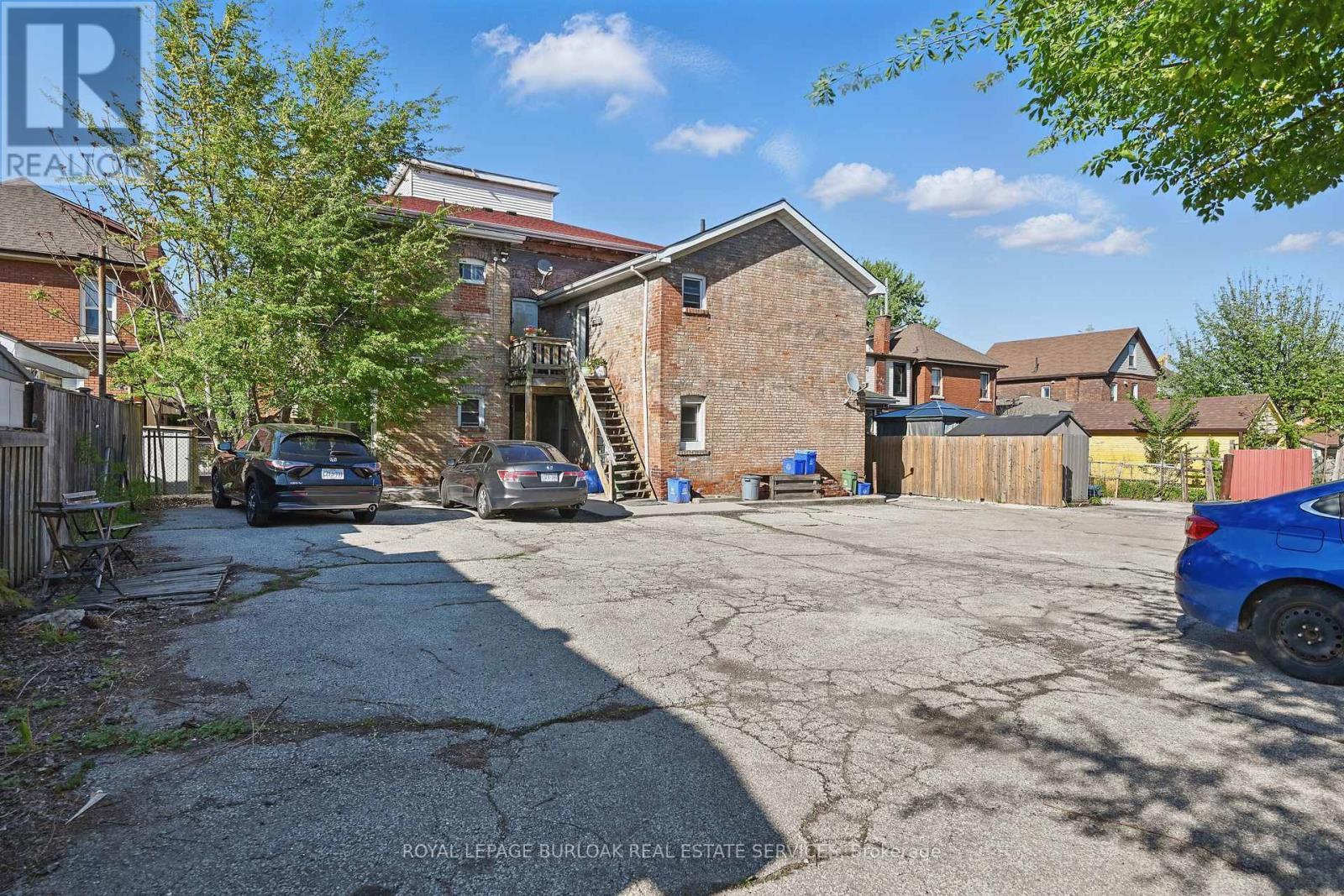 












55 BARTON STREET W

,
Hamilton,




Ontario
L8L1A3


