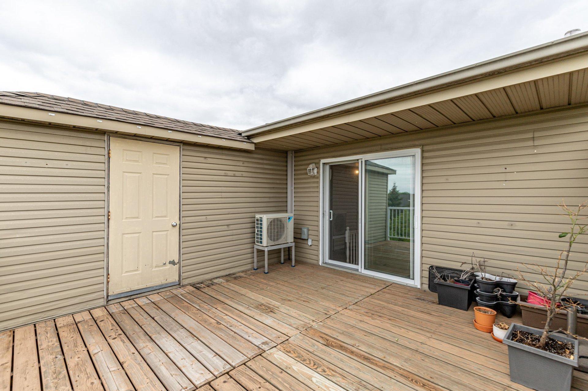 









83


Rue de la Poudrière

,
Montréal (Verdun/Île-des-Soeurs),




QC
H4G3M2

