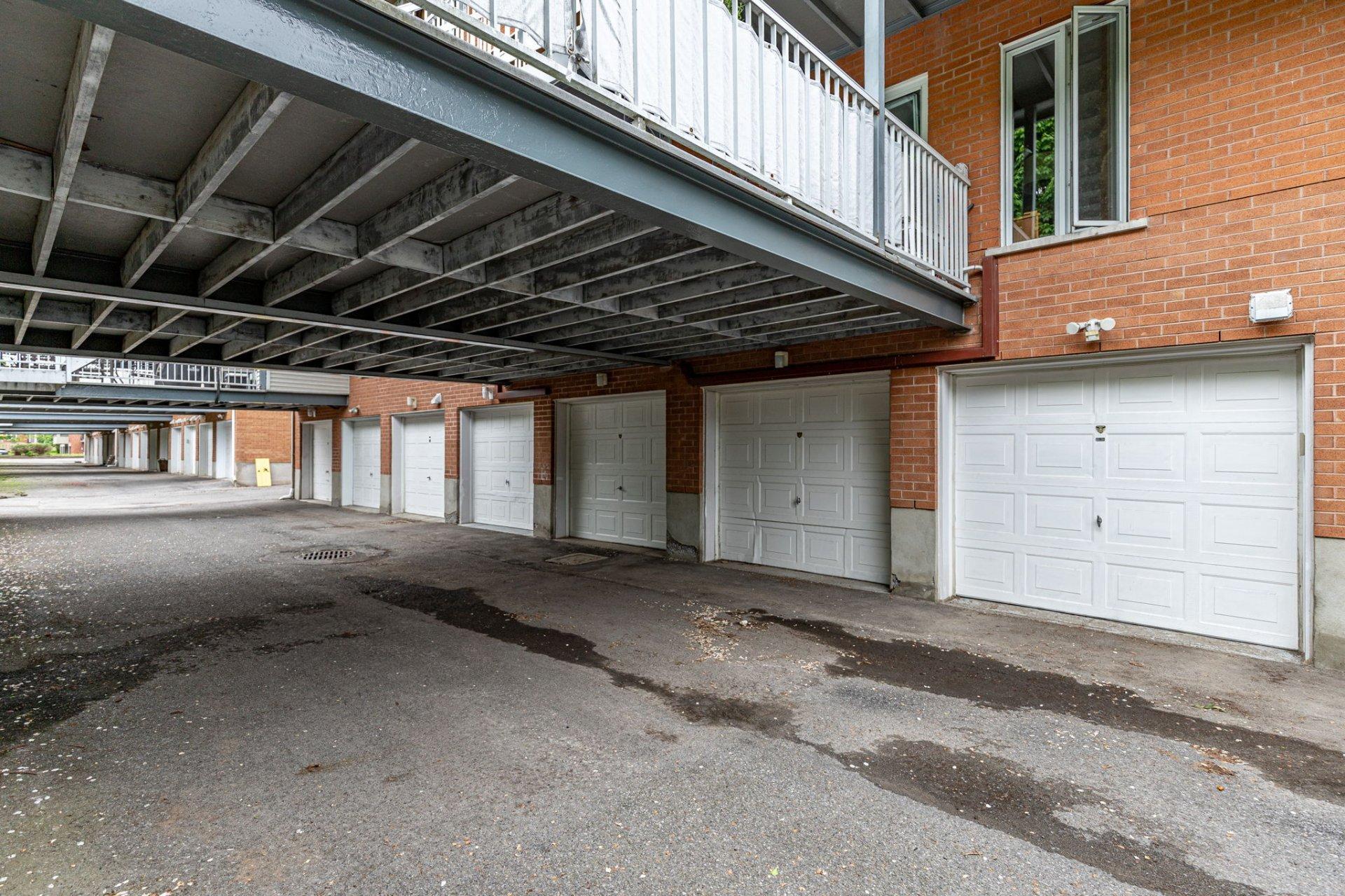 









83


Rue de la Poudrière

,
Montréal (Verdun/Île-des-Soeurs),




QC
H4G3M2

