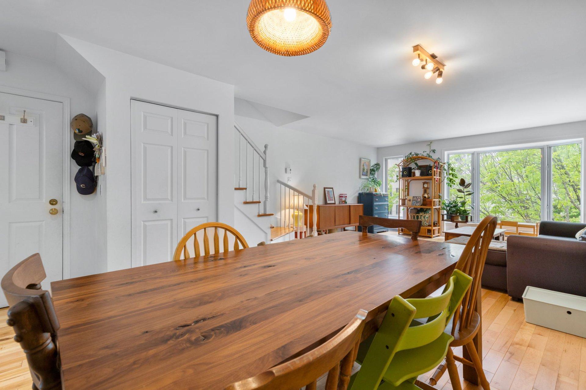 









83


Rue de la Poudrière

,
Montréal (Verdun/Île-des-Soeurs),




QC
H4G3M2


