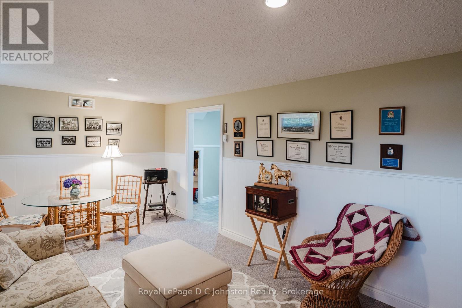 












477 WALES DRIVE

,
Saugeen Shores,




Ontario
N0H2C1

