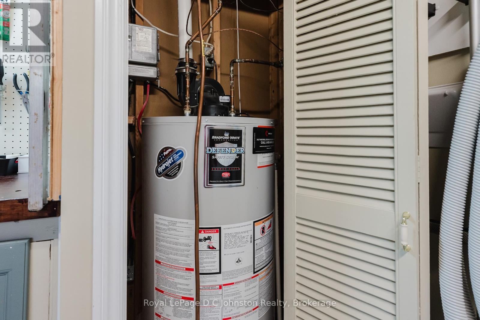 












477 WALES DRIVE

,
Saugeen Shores,




Ontario
N0H2C1

