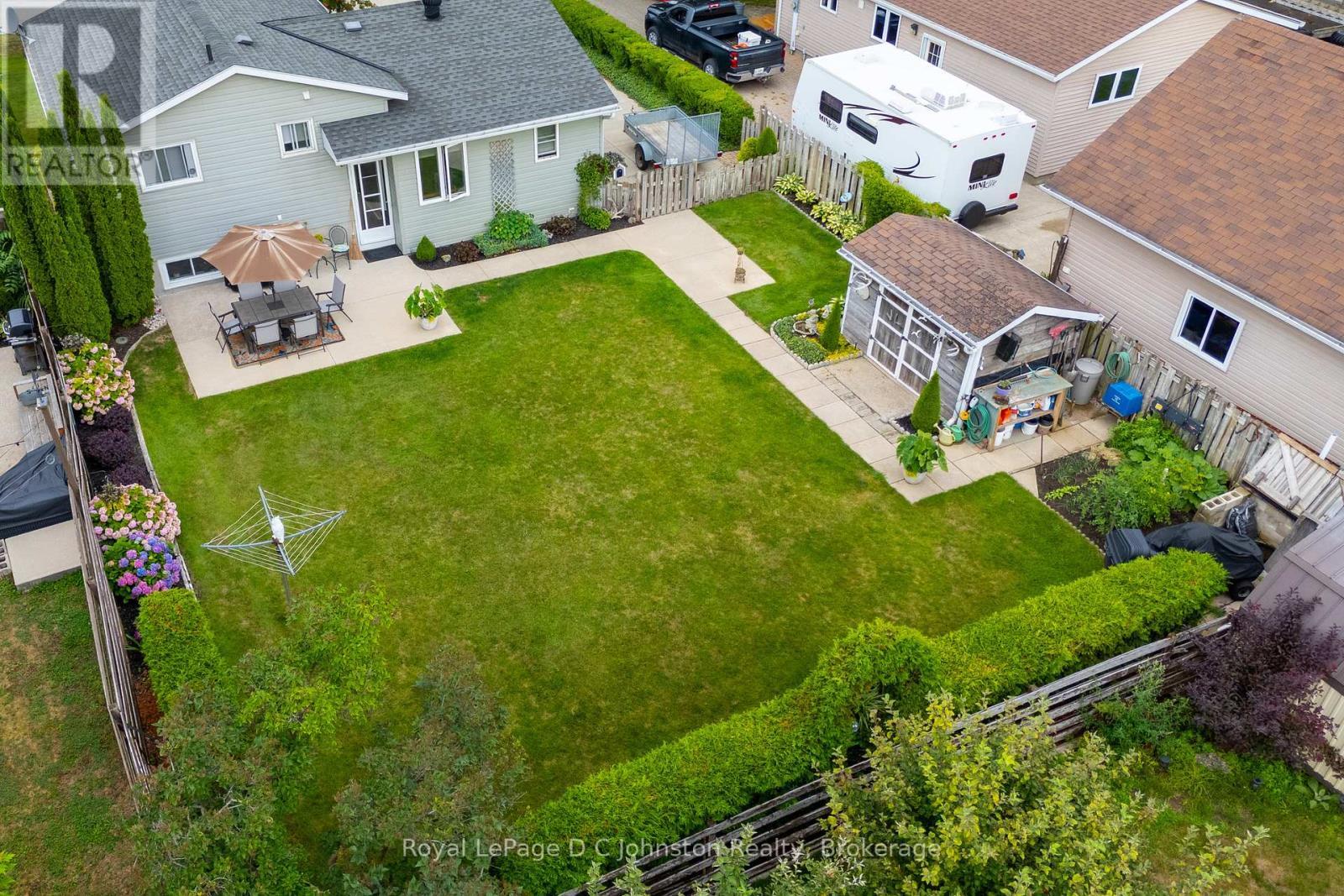 












477 WALES DRIVE

,
Saugeen Shores,




Ontario
N0H2C1

