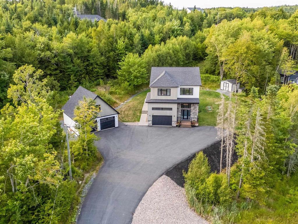












41 McCabe Lake Drive

,
Middle Sackville,




NS
B4E 0M9

