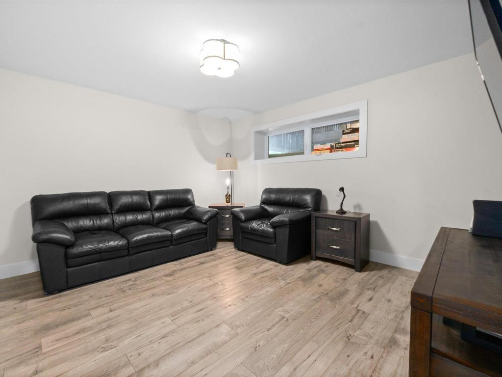 












41 McCabe Lake Drive

,
Middle Sackville,




NS
B4E 0M9

